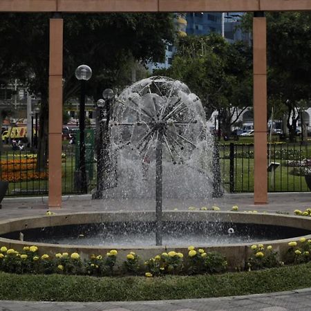 Hab Pequena Bano Compartido La Paz 4 Apartment Lima Luaran gambar
